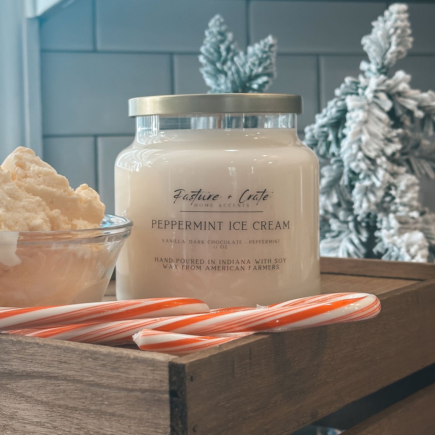 Peppermint Ice Cream Candle